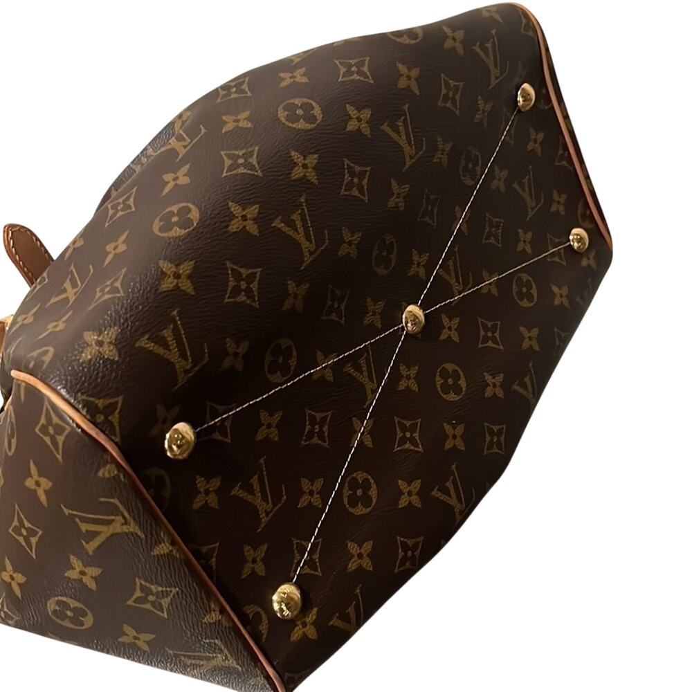 Louis Vuitton Tivoli GM Monogram Canvas Shoulder Bag - Picture 9 of 15